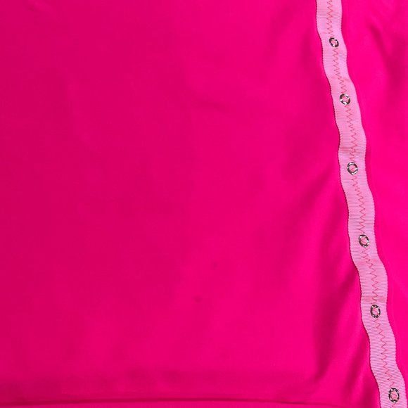 2/$20 Ivivva Scarf - Picture 11 of 12